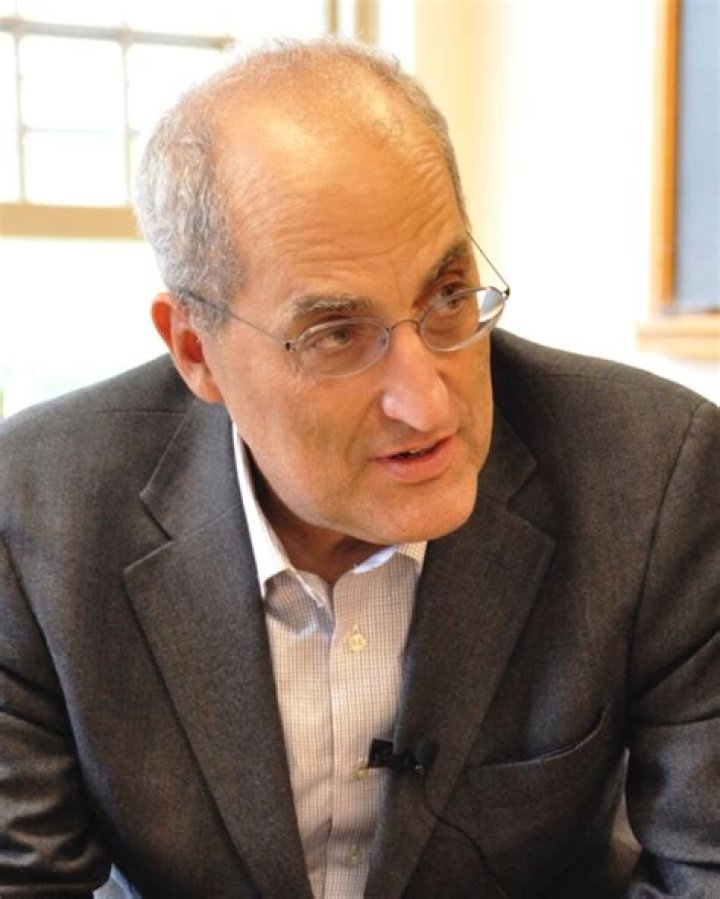 Fame | Edward Witten net worth and salary income estimation Jan, 2024