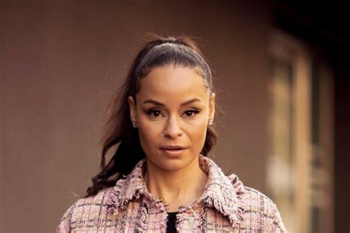 Fame | Eugenie Carys de Silva net worth and salary income estimation Apr, 2024
