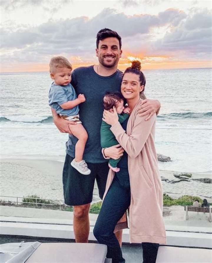 Fame | Jade Roper Tolbert net worth and salary income estimation Jan, 2024