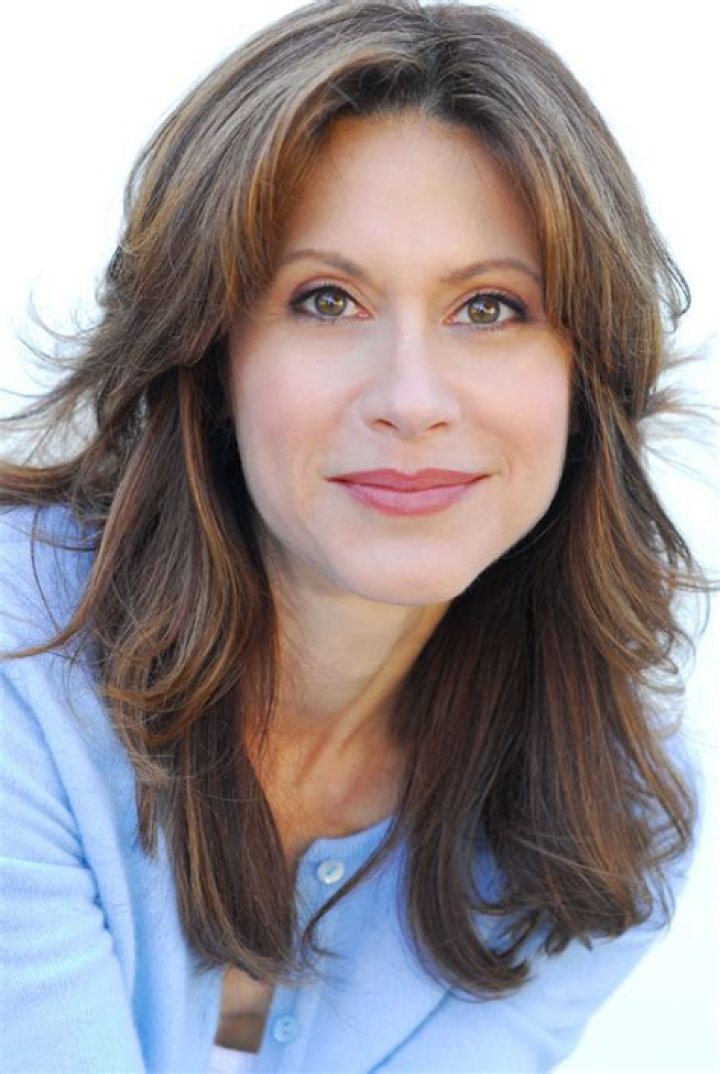 Fame | Jessica Lundy net worth and salary income estimation Jan, 2024