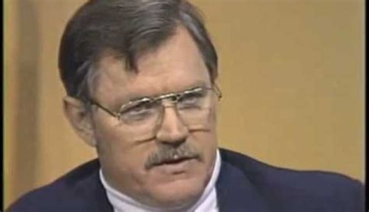 Fame | John Stockwell (CIA officer) net worth and salary income estimation Apr, 2024