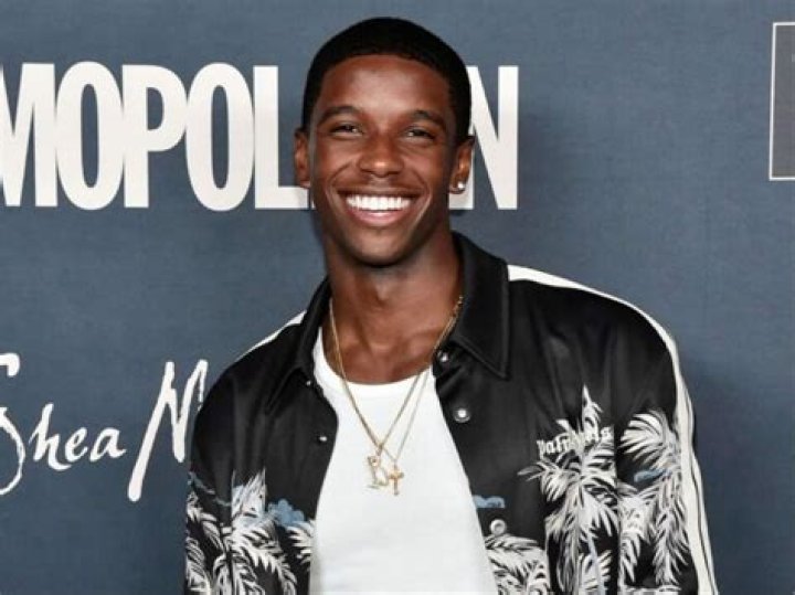 Fame | Martin Bobb‑Semple net worth and salary income estimation Apr, 2024