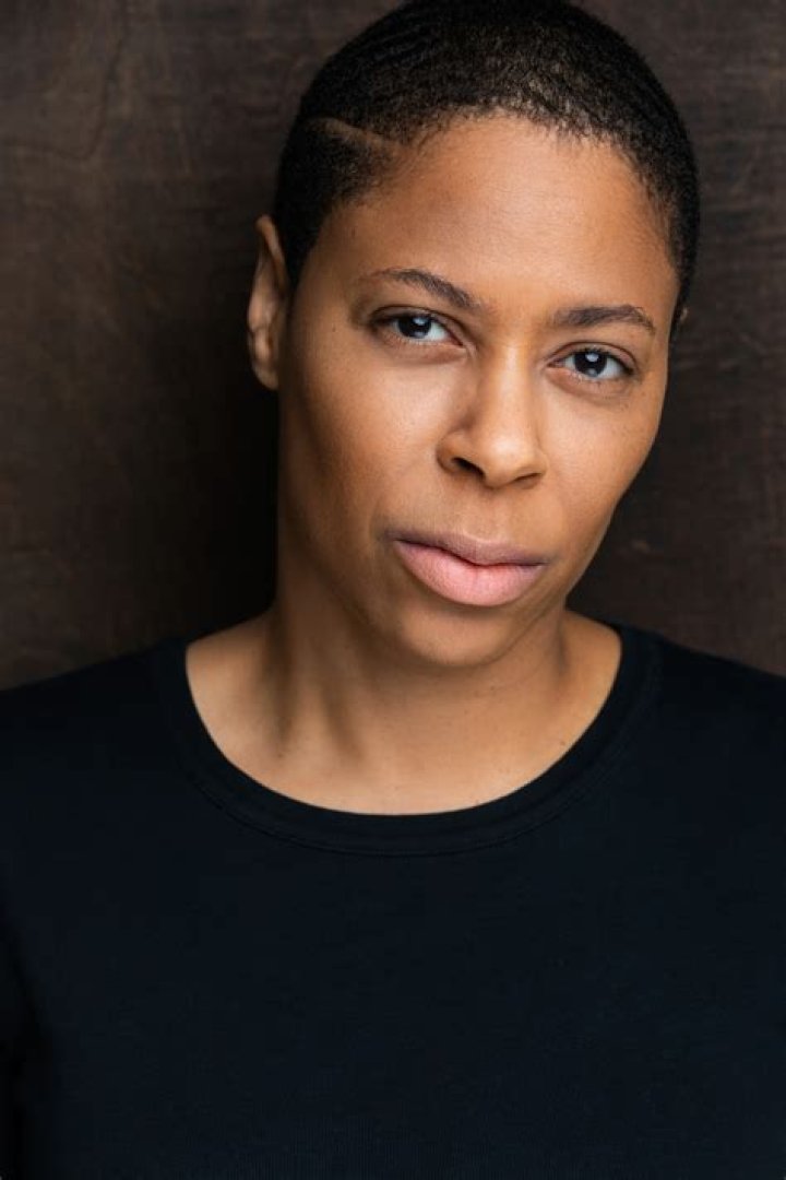 Fame | Orelon Sidney net worth and salary income estimation Apr, 2024