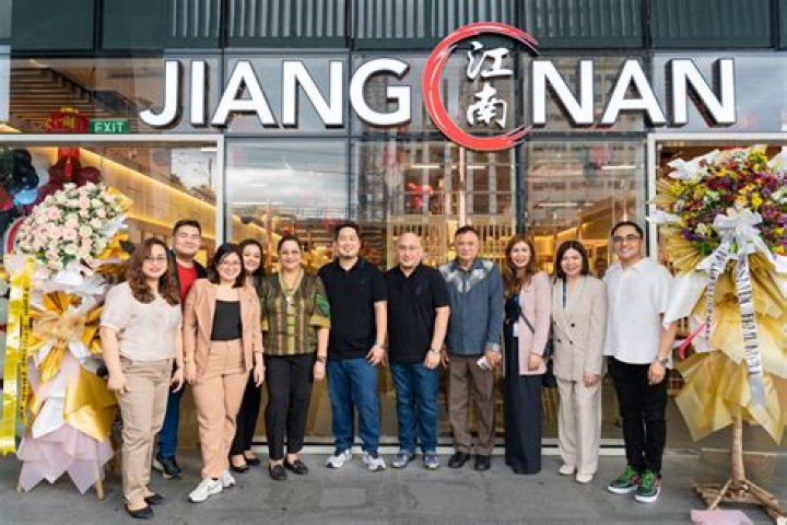 Fame | Penny Jiang net worth and salary income estimation Apr, 2024