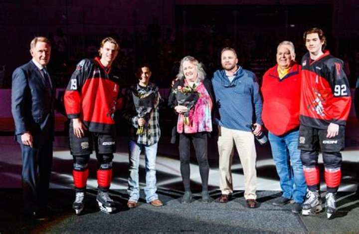 Fame | Portland Winterhawks net worth and salary income estimation Jan, 2024