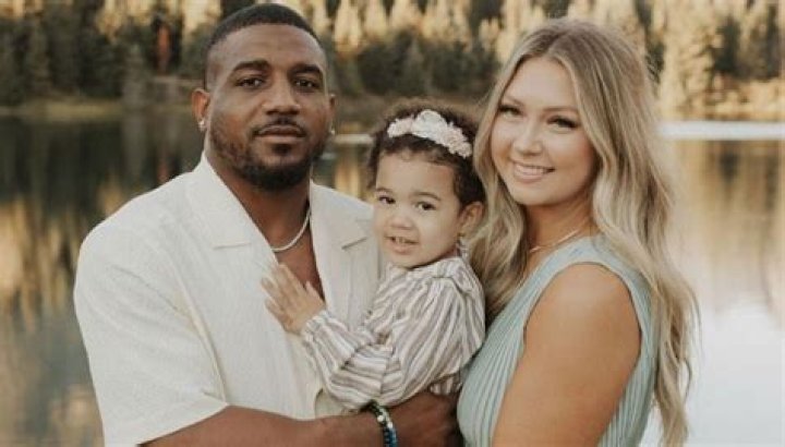 Fame | Quandre Diggs net worth and salary income estimation Apr, 2024