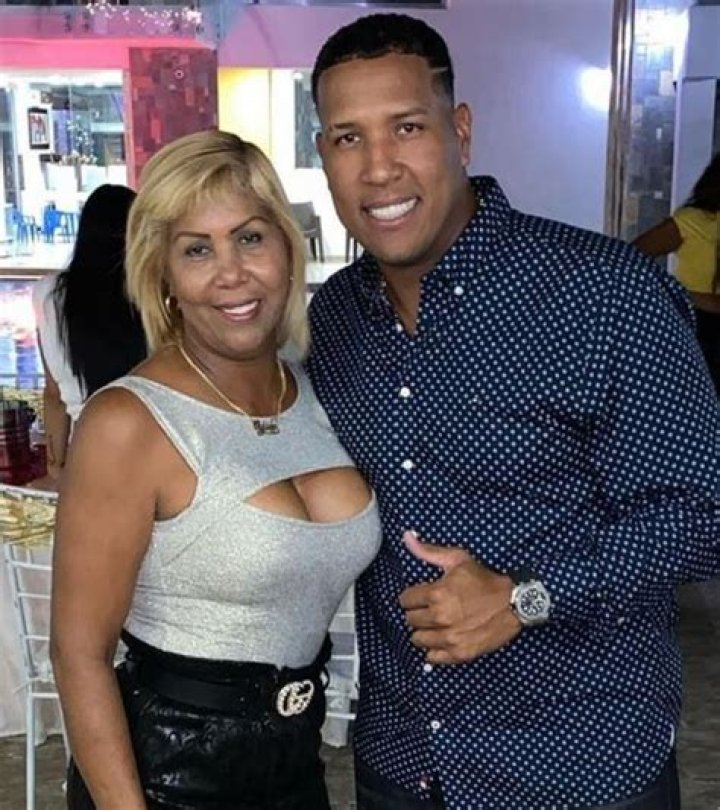 Fame | Salvador Perez net worth and salary income estimation Apr, 2024