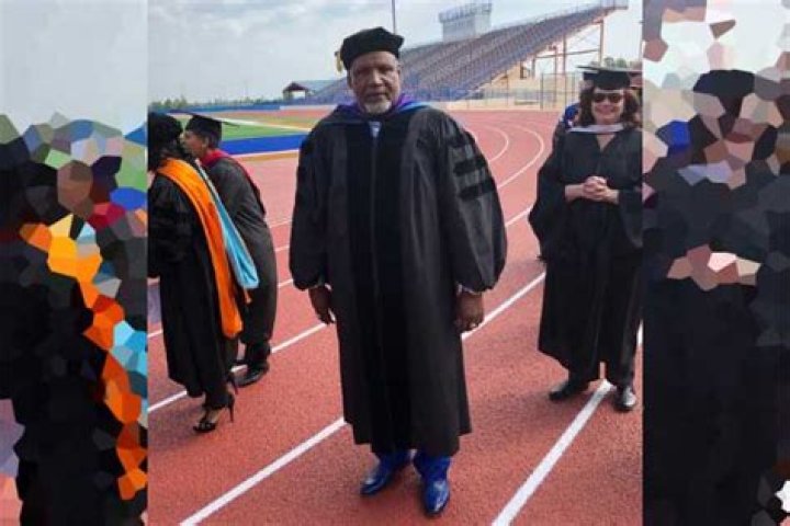 Fame | Thomas Henderson net worth and salary income estimation Jan, 2024