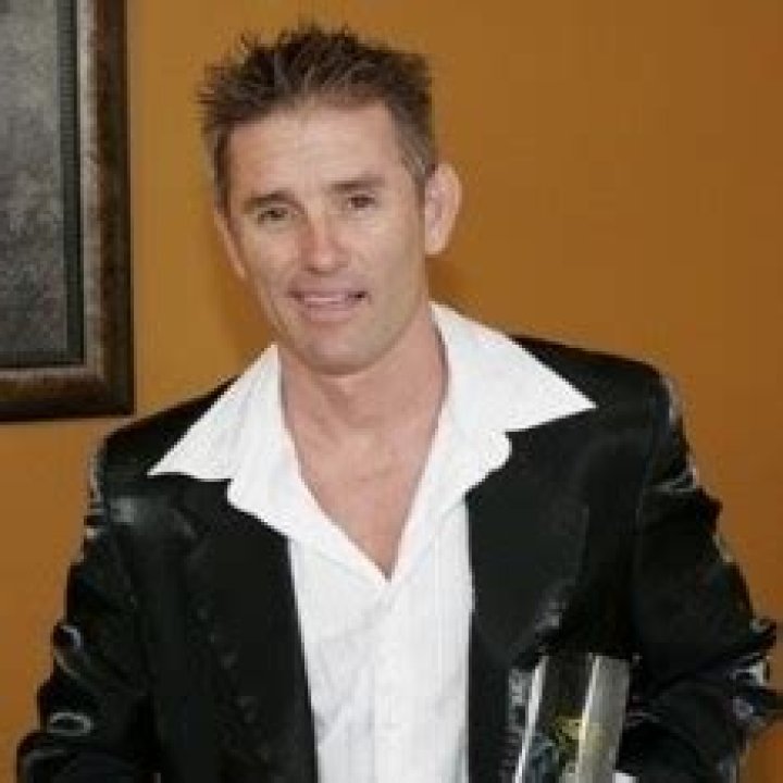 Fame | Vince Vouyer net worth and salary income estimation Apr, 2024