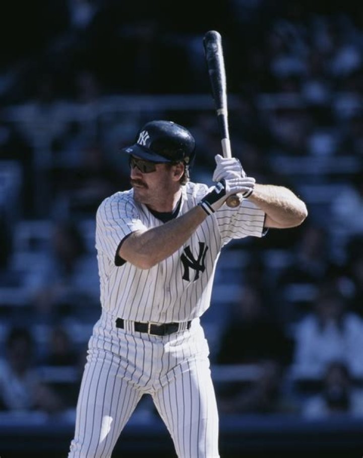 Fame | Wade Boggs net worth and salary income estimation Apr, 2024