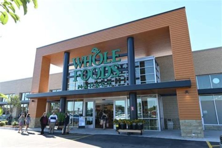 Fame | Whole Foods Market net worth and salary income estimation Apr, 2024