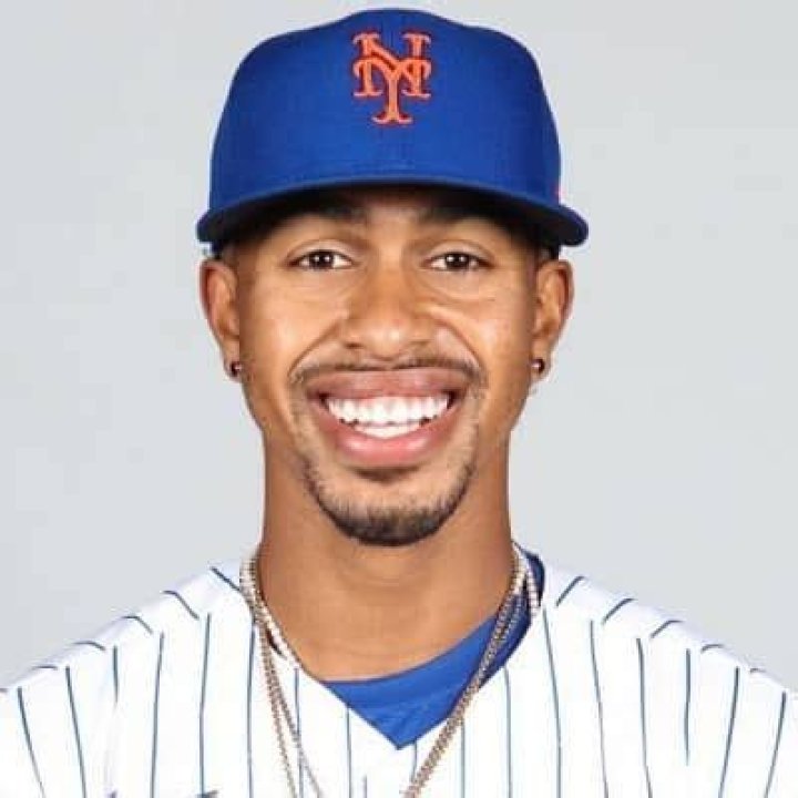Francisco Lindor- Wiki, Age, Height, Ethnicity, Wife, Net Worth, Career