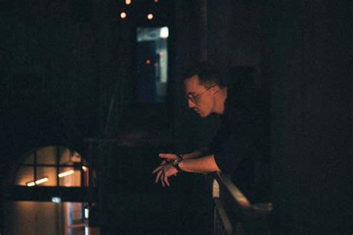 Fred Waves delivers brilliant guitar solos during his heartfelt indie-rock single "Feel It In My Bones"