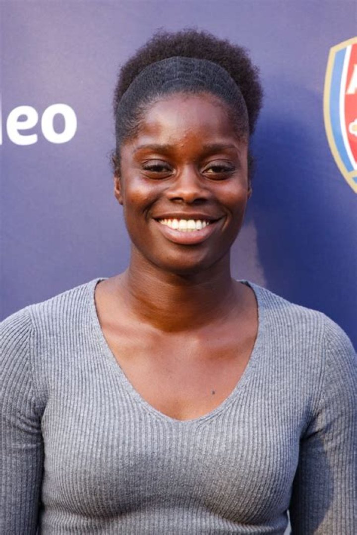 Freda Ayisi - Net Worth, Age, Height, Birthday, Bio, Wiki!