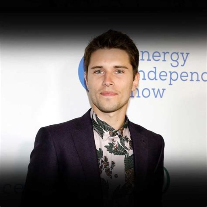 Gavin Rubinstein Net Worth Age, Height Wife & Wikipedia: How Tall Is He?