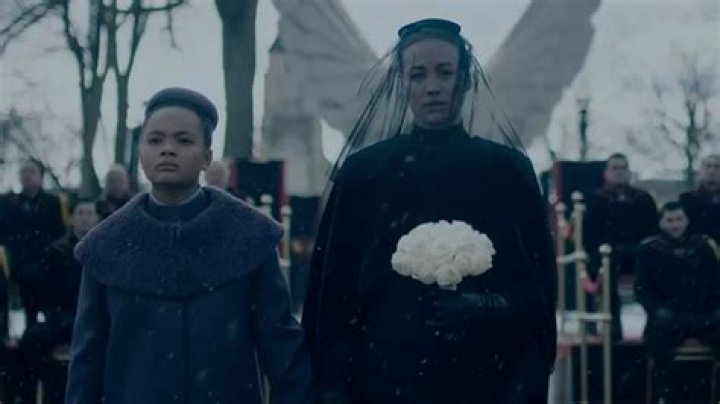 Genevieve Angelson Is Featured As A Mrs. Gladys Wheeler In “The Handmaid’s Tale” Season 5