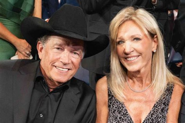 George Strait: Wife, net worth, tattoos, smoking & body facts