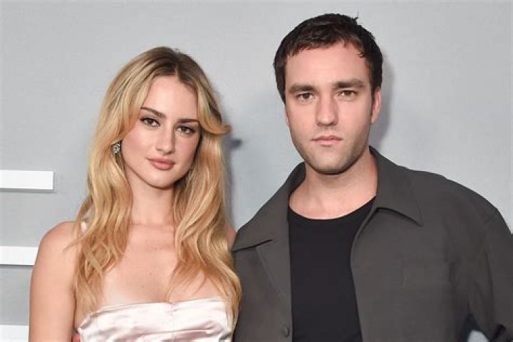 Grace Raymer’s Boyfriend: Who is Grace Raymer Dating?