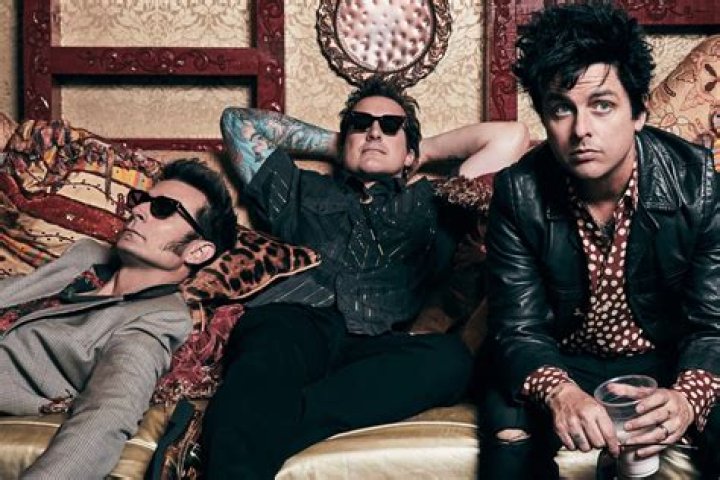 Green Day Releases New Lyric Video for "Too Dumb to Die"