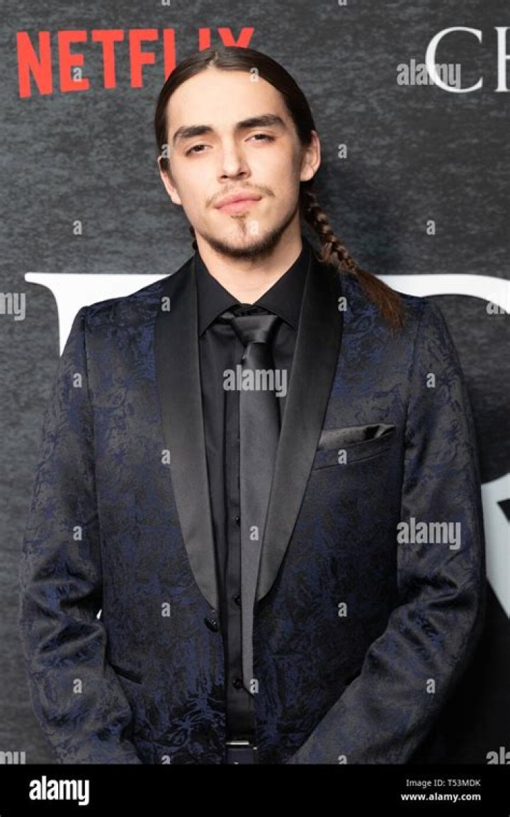 Griffin Powell-Arcand Net Worth 2024, Age, Height, Bio, Birthday, Wiki!