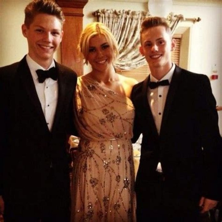 Henry Cavill’s 19-Year-Old Girlfriend Tara King Jealous of Gal Gadot, ‘Batman V Superman’ Co Star?