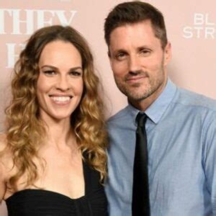 Hilary Swank Wiki: What’s Her Religion? Ethnicity And Career