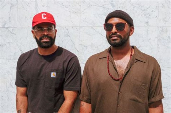 HOAX Probes Loss and Sorrow on “soju”