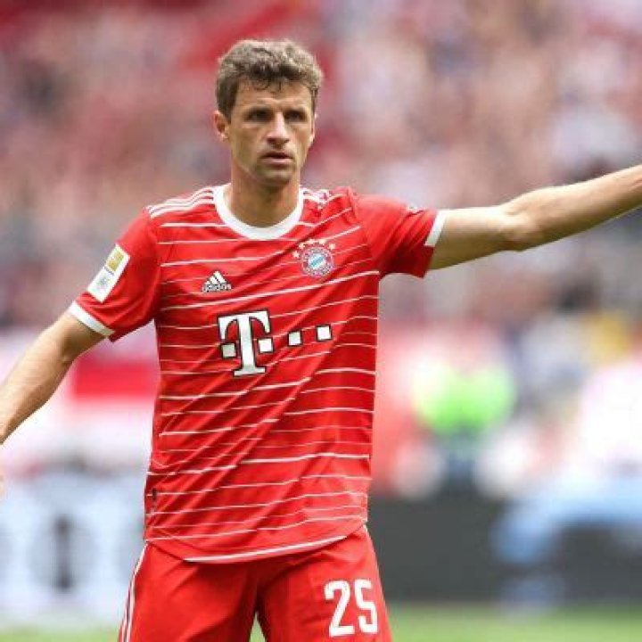 How Much Does Thomas Muller Earn A Year?