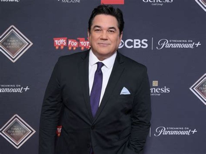 How Much Money Does Dean Cain Make? Latest Dean Cain Net Worth Income Salary