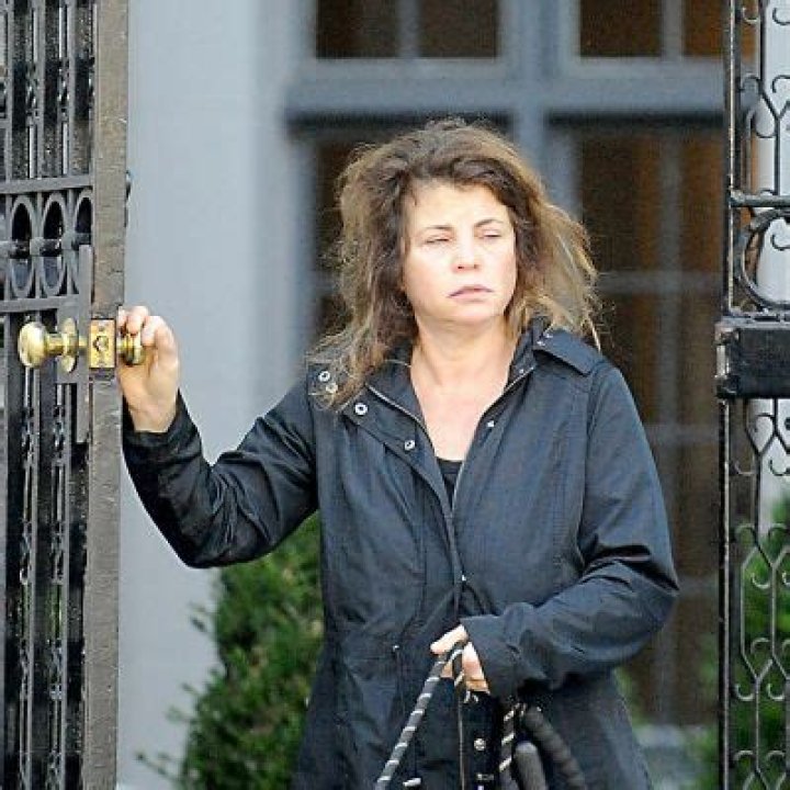 
How Rich Is Yasmine Bleeth? Net Worth, Career, Salary	