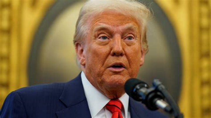 Illinois Judge Blocks Donald Trump from 2024 Presidential Ballot