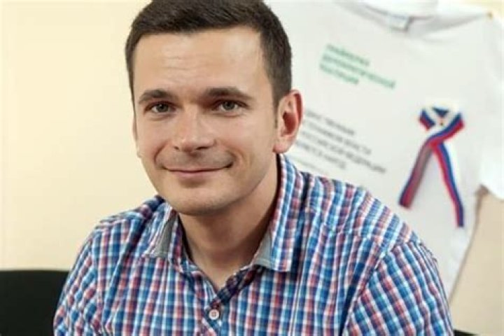 Ilya Yashin Net Worth 2024, Age, Height, Bio, Birthday, Wiki!