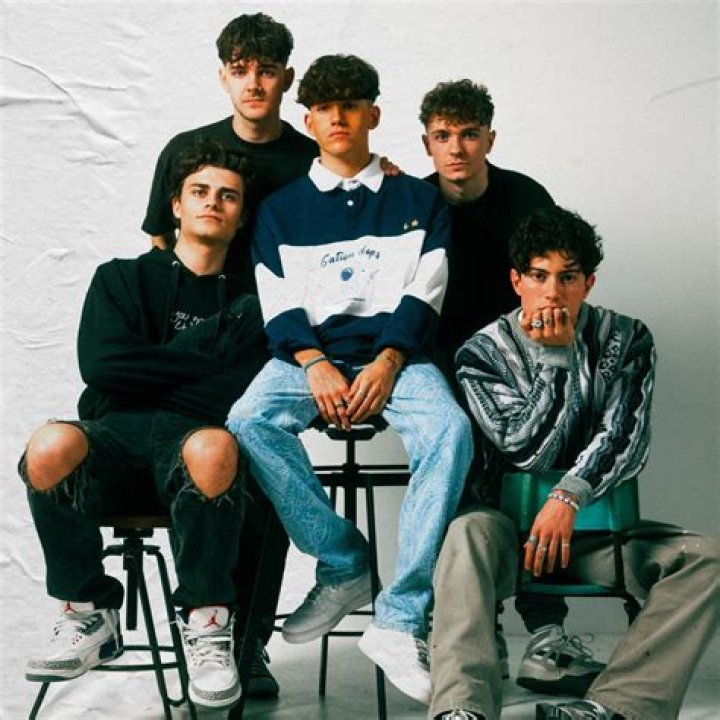 Introducing: Danny Wright - CelebMix