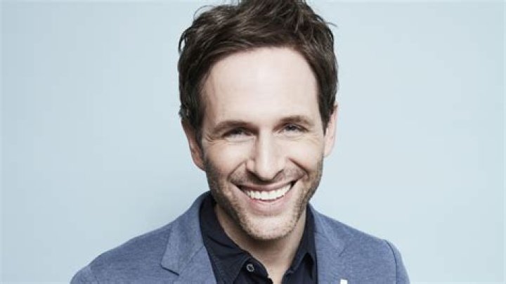 Is Glenn Howerton a vegan?