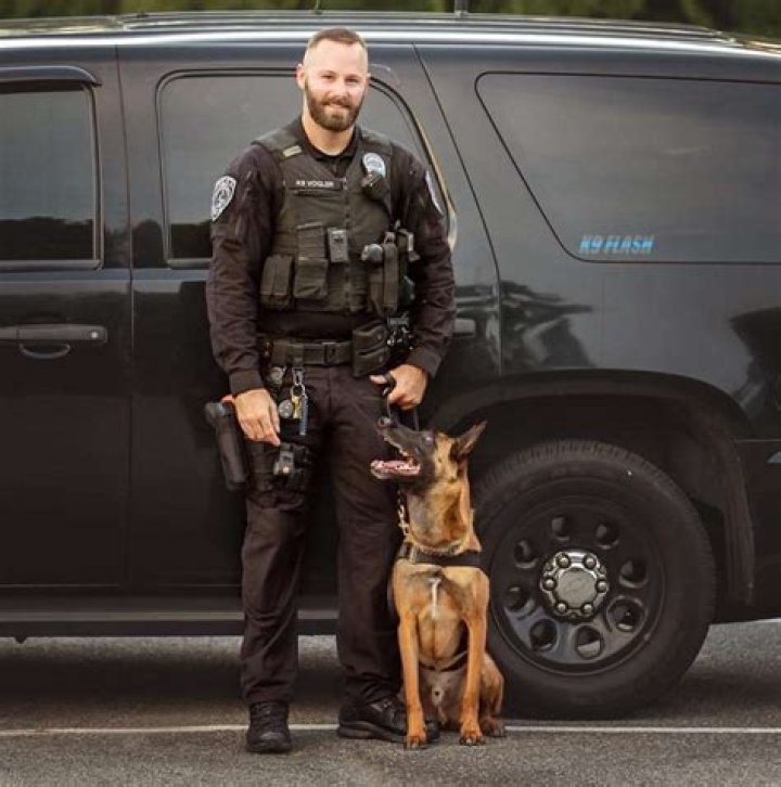 Is Officer Daniels Married to Tammy? Wife, Net Worth, Real Name, Wiki, Age