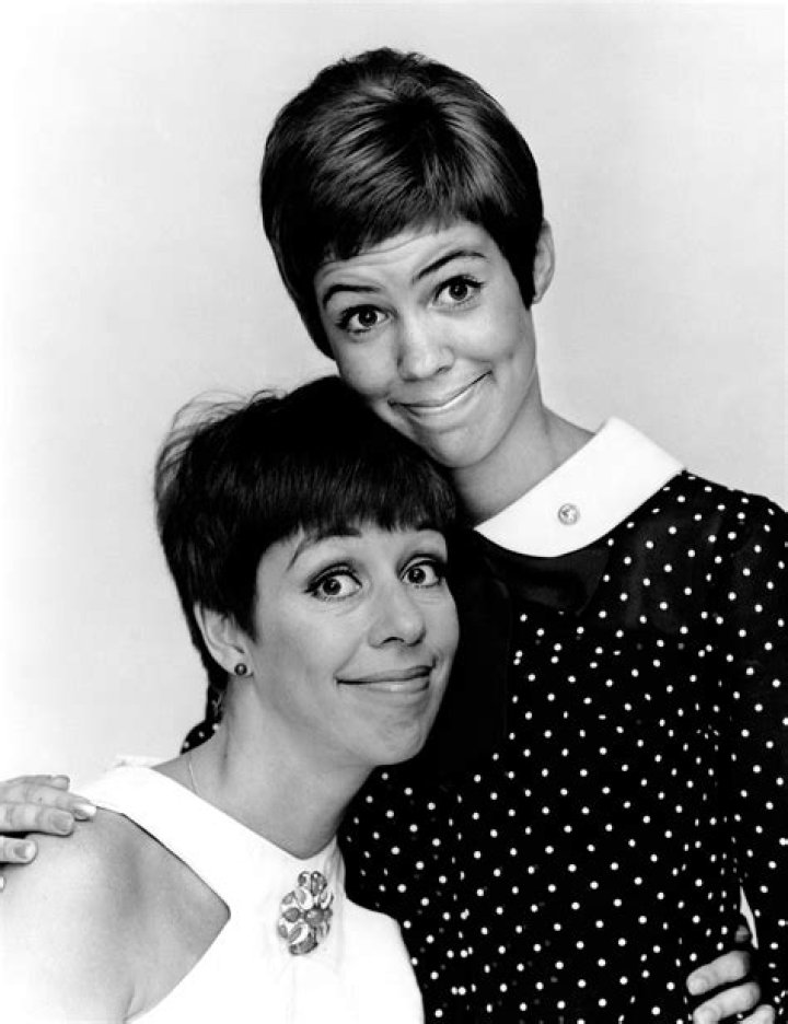 Is Vicki Lawrence Related To Carol Burnett? Are They Sisters?