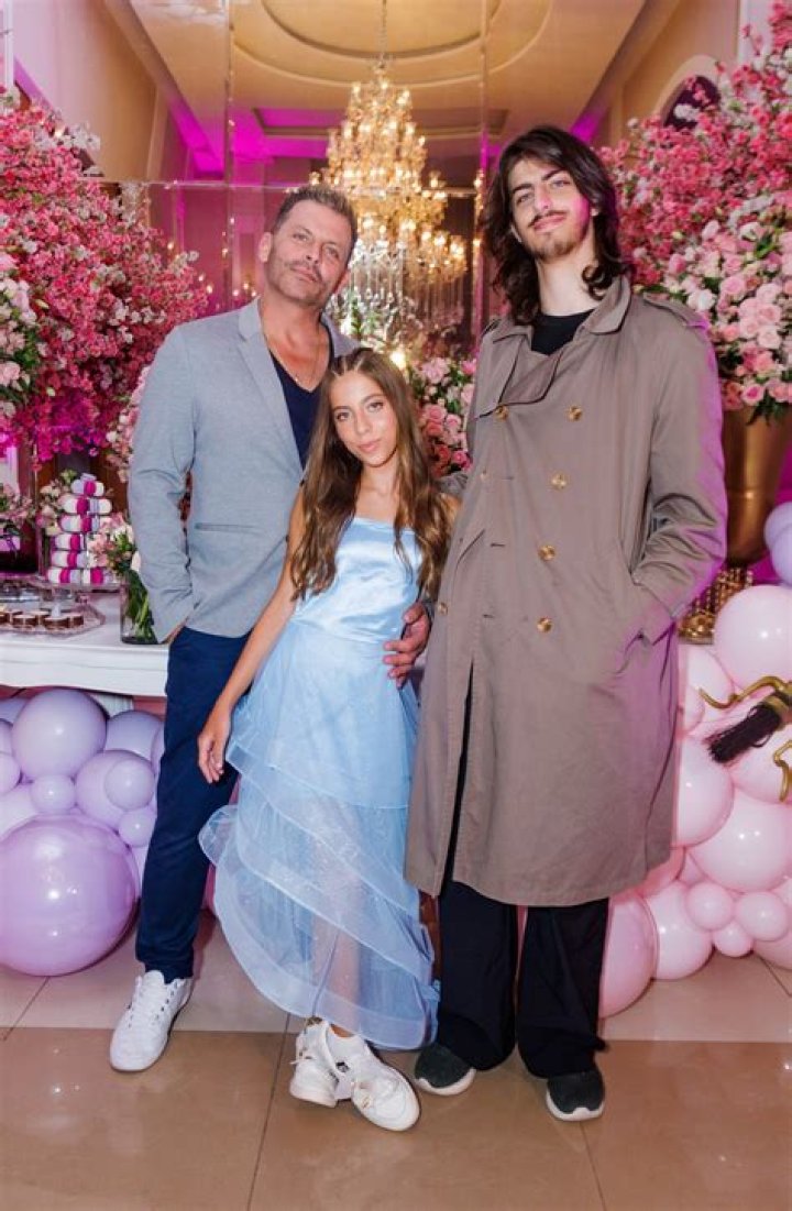 Isabeli Fontana Children: Meet Lucas Fontana Castelli, Zion Fontana Jacomossi