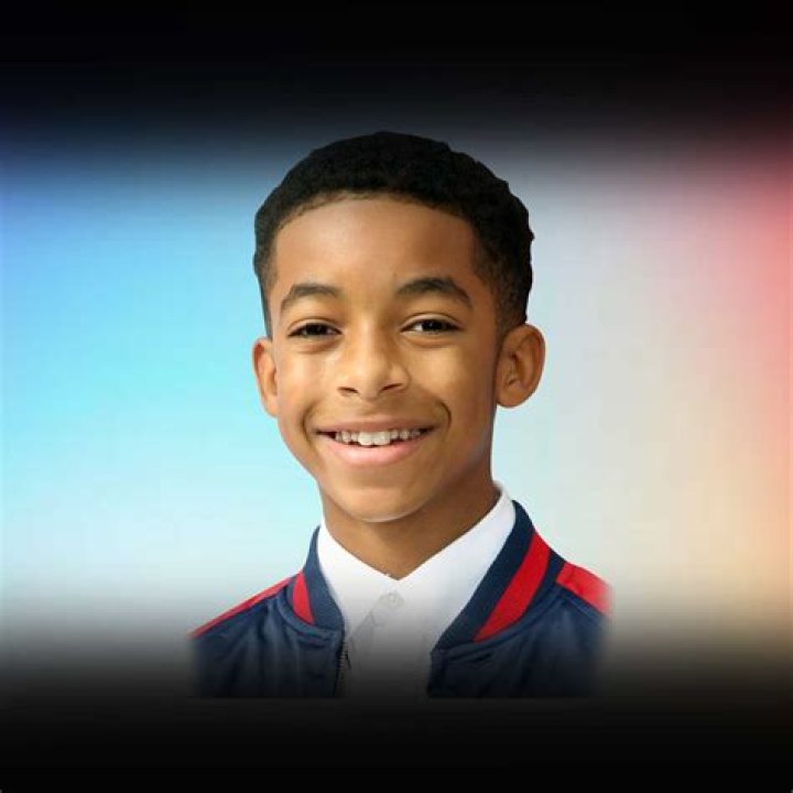 Isaiah John Net Worth, Age, Height, Bio, Birthday, Wiki!
