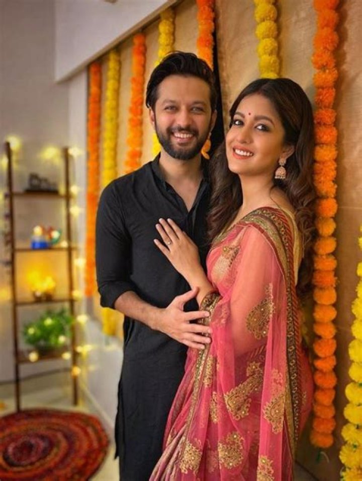 Ishita Gangopadhyay’s Boyfriend: Who is Ishita Gangopadhyay Dating?