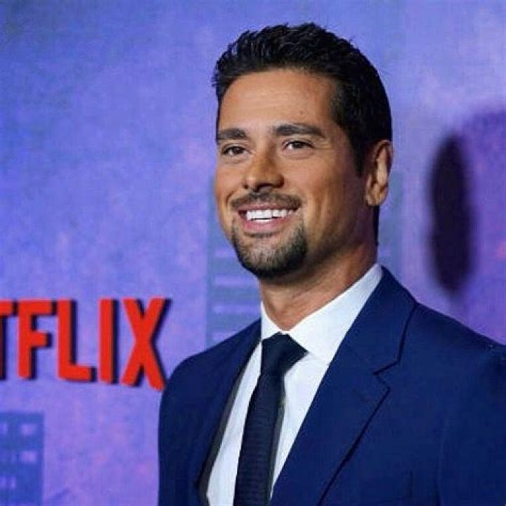 J.R. Ramírez Net Worth, Age, Height, Bio, Birthday, Wiki!