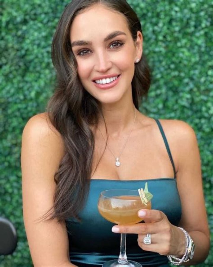 Jaclyn Swedberg - Net Worth, Age, Height, Birthday, Bio, Wiki!