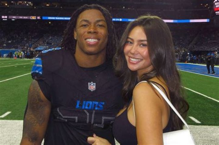 Jahmyr Gibbs Girlfriend | Dating History And Relationship 2023
