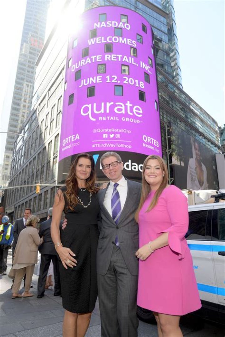 
Jamie Kern Lima- Wiki, Age, Ethnicity, Husband, Height, Net Worth, Career	