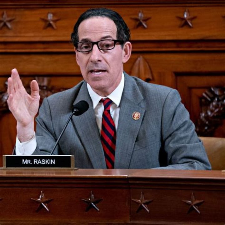 Jamie Sun- Net Worth, Bio, Age, Dating, Height, Career