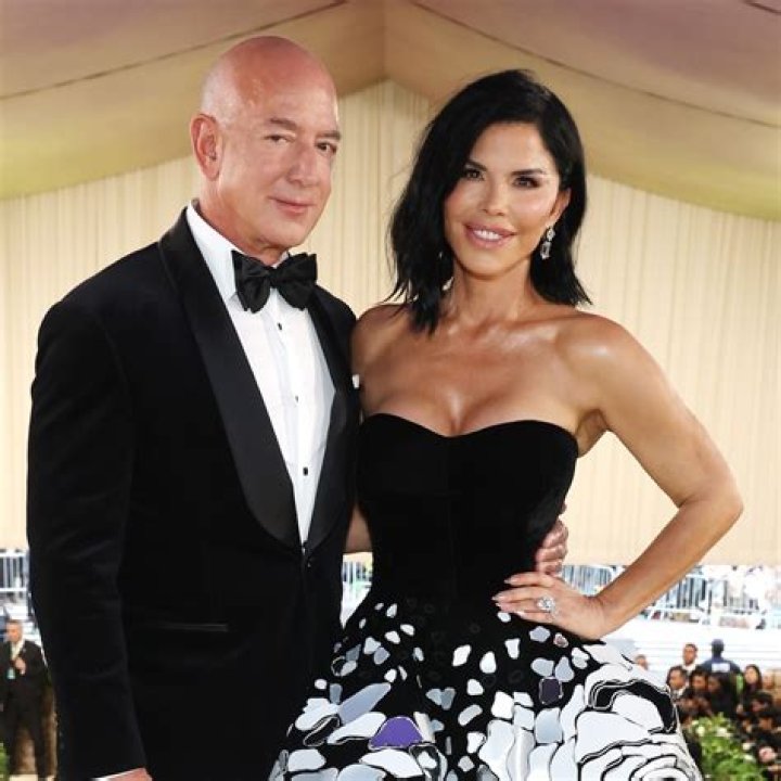 Jeff Koons’s Wife: Who is Jeff Koons Dating?