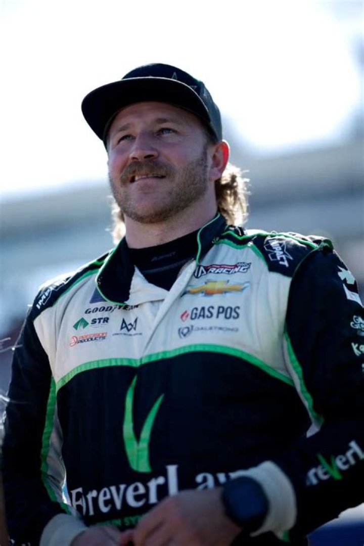 Jeffrey Earnhardt Net Worth, Age, Height, Bio, Birthday, Wiki!