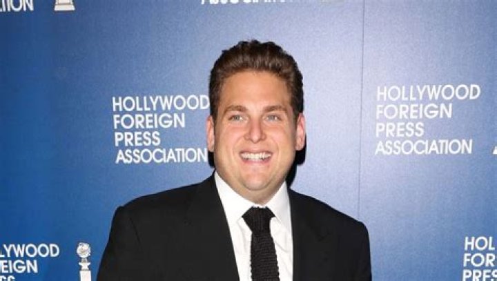 Jeremy Hill - Net Worth, Age, Height, Birthday, Bio, Wiki!