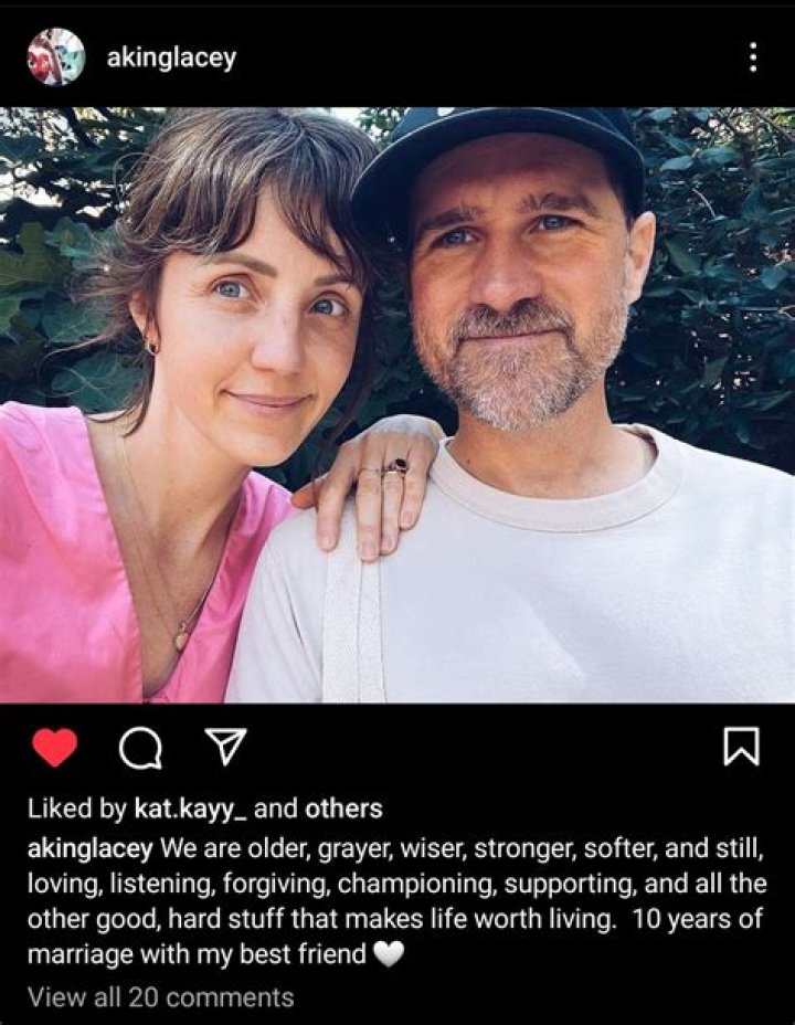 Jesse Lacey Net Worth, Age, Height, Bio, Birthday, Wiki!