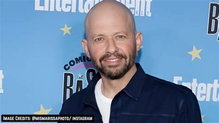 John Cryer Net Worth, Age, Height, Bio, Birthday, Wiki!