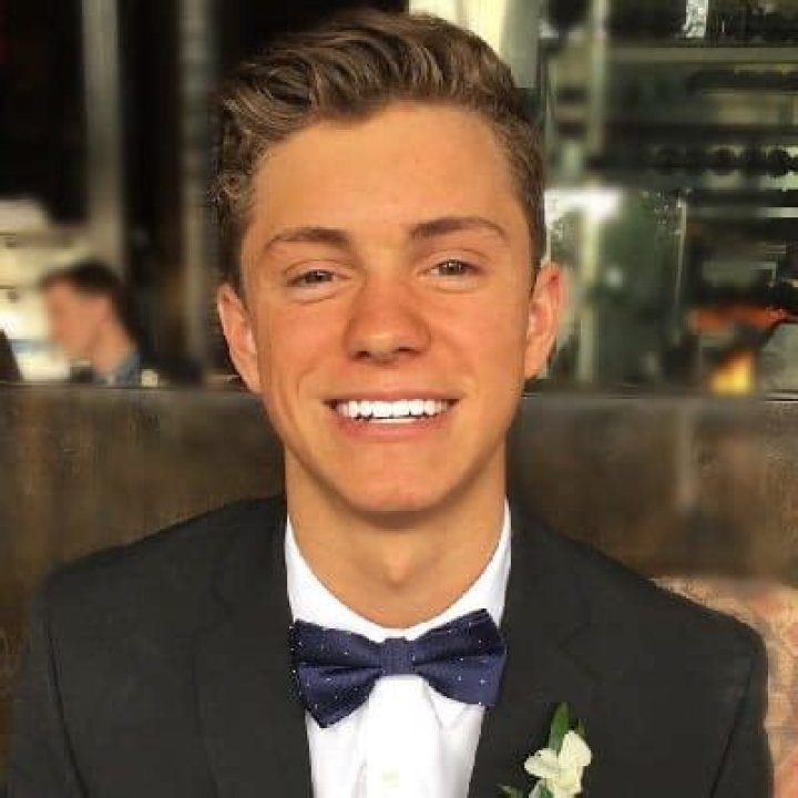 John Robert Sess- Biography, Age, Height, Net Worth, Girlfriend, Dating